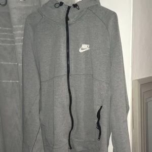Women’s Nike zip up